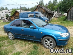 Битый автомобиль Nissan Almera